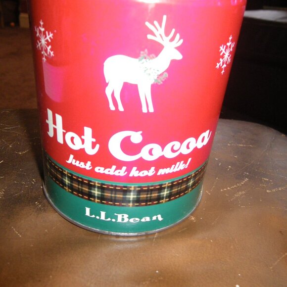 Vintage L.L. Bean Hot Cocoa Holiday Storage Tin - Picture 2 of 5
